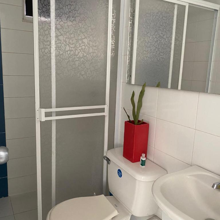CH1 Bonito apartamento amoblado en condominio RNT 1O8239 - Apartamento - 11