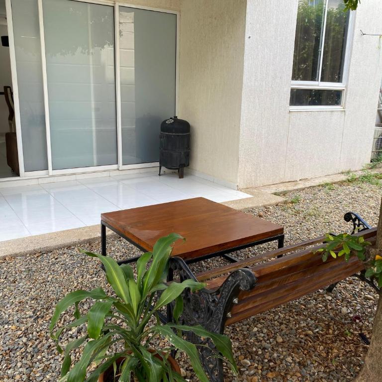 CH1 Bonito apartamento amoblado en condominio RNT 1O8239 - Apartamento - 12