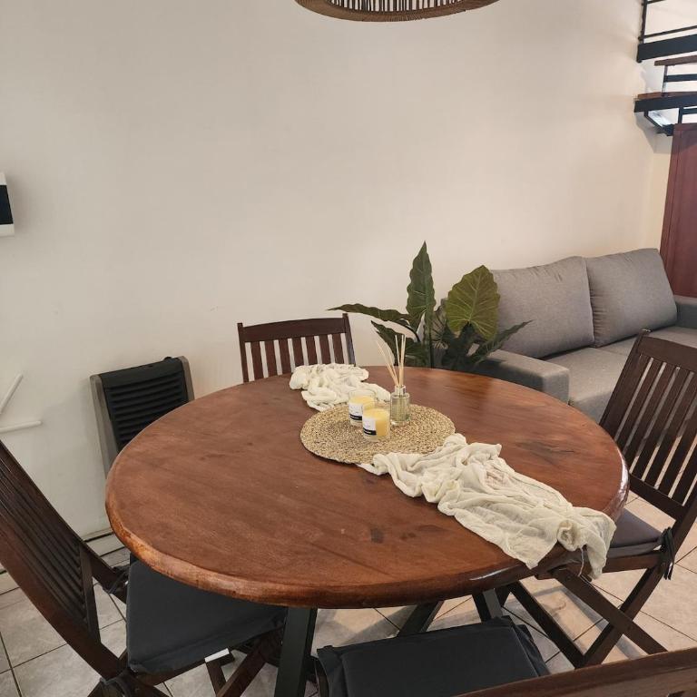 Dúplex céntrico en capital - Two-Bedroom House - 12