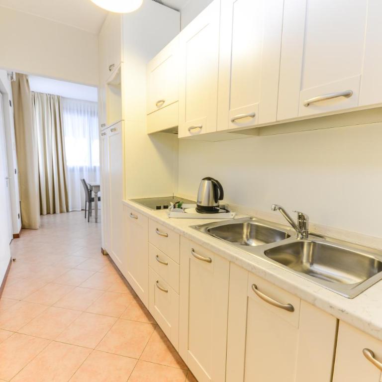 Il Sogno Apartments - Appartamento con 2 Camere da Letto e Vista Lago - 11