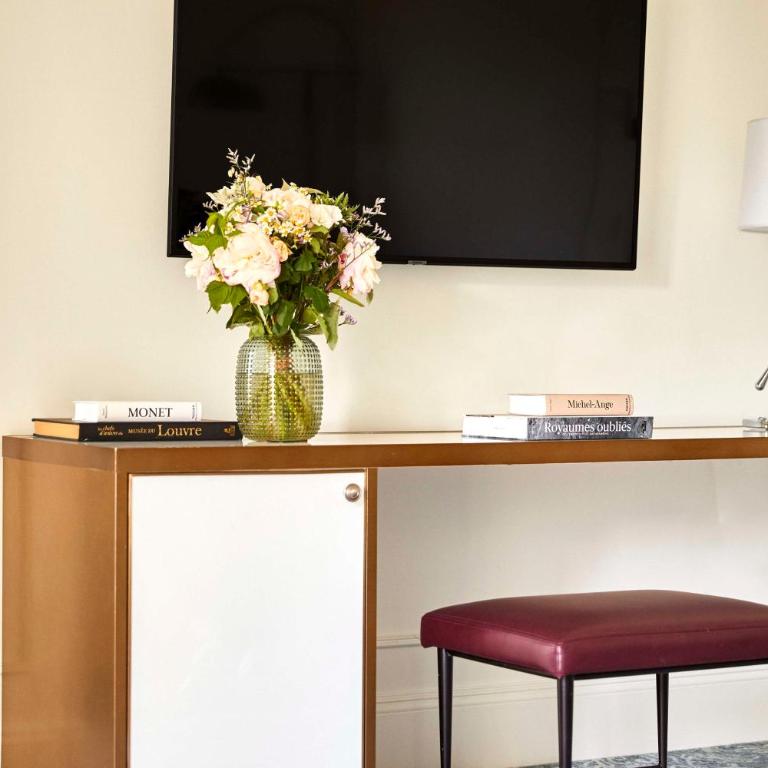 Hôtel du Louvre, in The Unbound Collection by Hyatt - Executive Suite with View - 5
