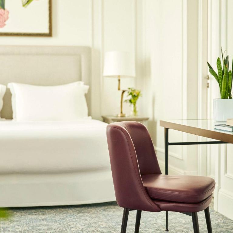 Hôtel du Louvre, in The Unbound Collection by Hyatt - King Room with View - 1