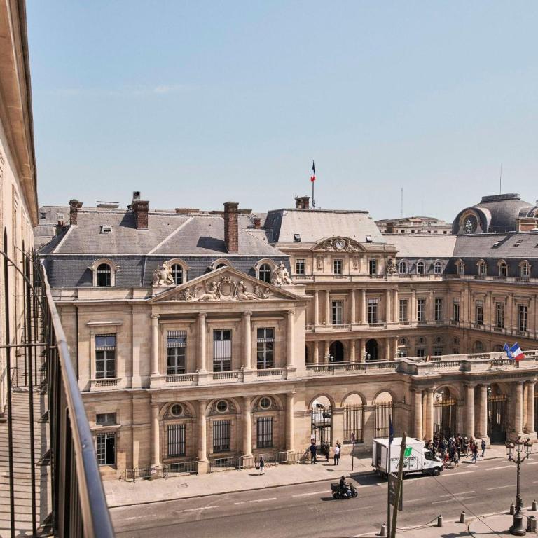 Hôtel du Louvre, in The Unbound Collection by Hyatt - Deluxe King Room with View - 2