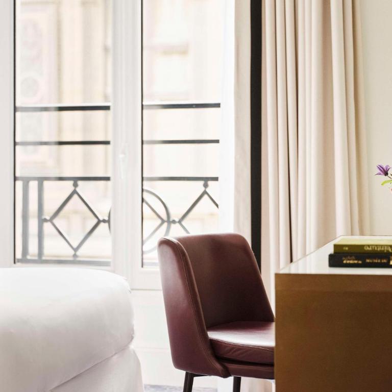Hôtel du Louvre, in The Unbound Collection by Hyatt - Queen Room with View - 4