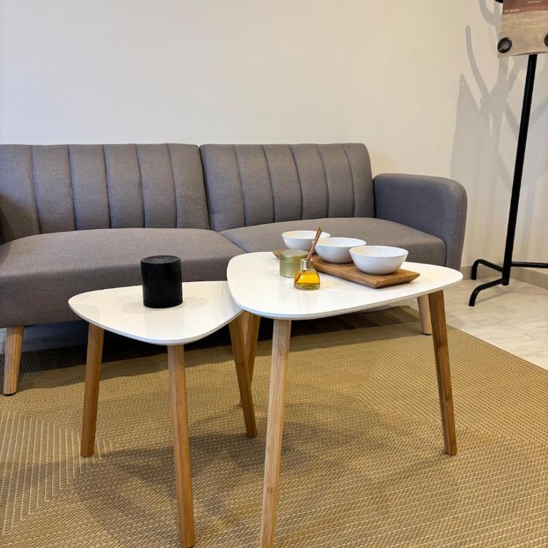 Élégant T2 à 100m de la plage - Proche Aéroport - Appartamento con 1 Camera da Letto - 1
