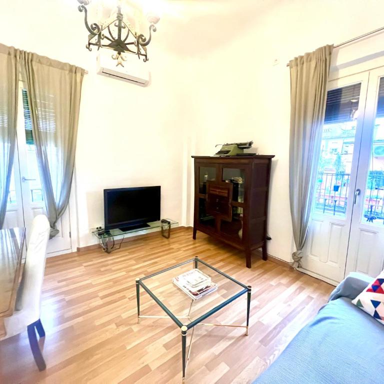 Apartamento EL LUCERO - Two-Bedroom Apartment - 5