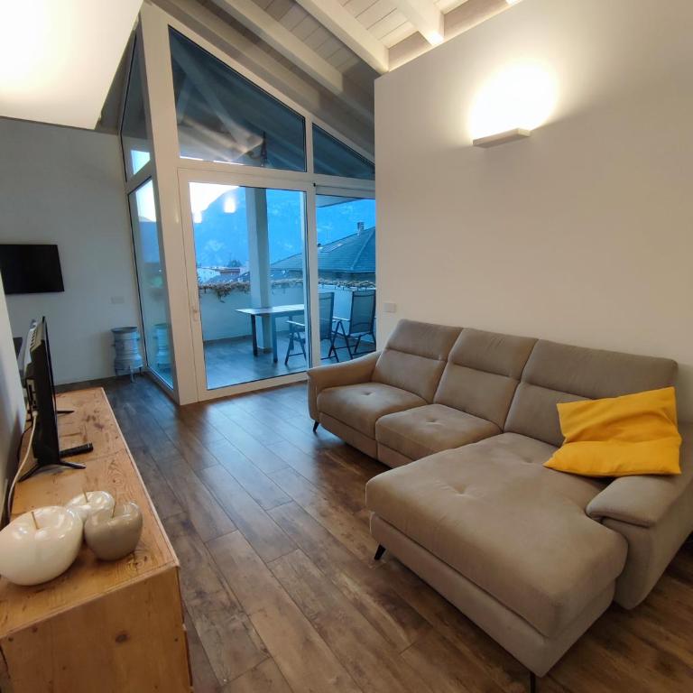 accogliente attico due betulle lavis - Apartamento de 2 dormitorios con vistas a la montaña - 1