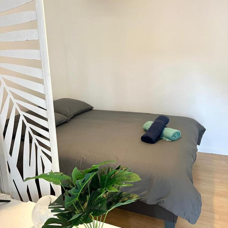 Charming T1 - Parking - Metro St Agne - Appartamento con 1 Camera da Letto - 2