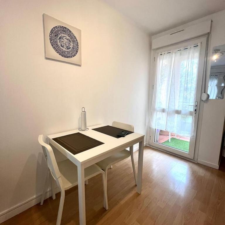 Charming T1 - Parking - Metro St Agne - Appartamento con 1 Camera da Letto - 9