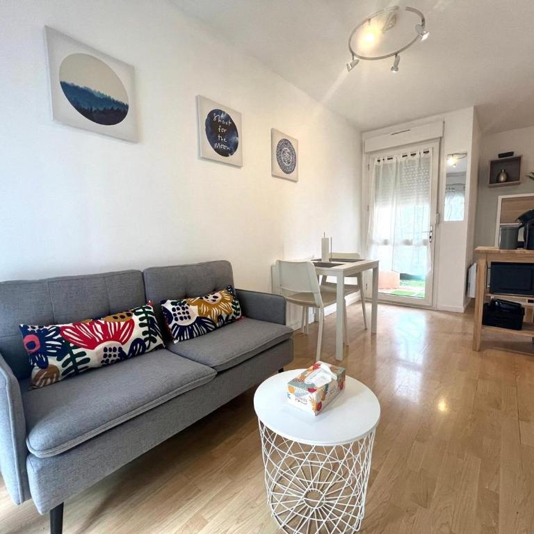 Charming T1 - Parking - Metro St Agne - Appartamento con 1 Camera da Letto - 4
