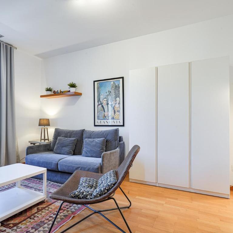 Gran Via City Center Apartment - Apartment with Balcony - 11