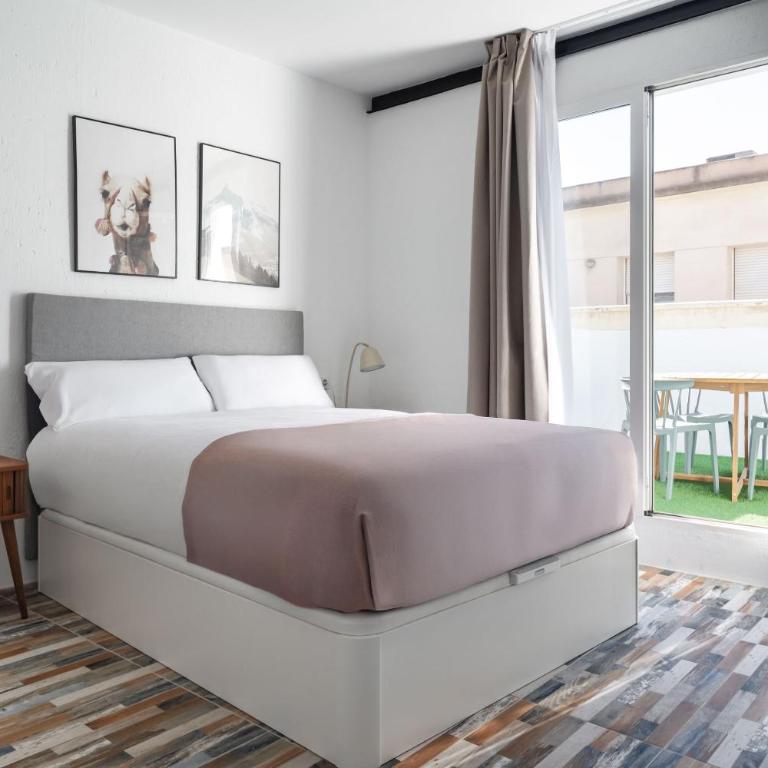 Limehome Almeria Hernan Cortes - Apartamento de 1 dormitorio con terraza - 7