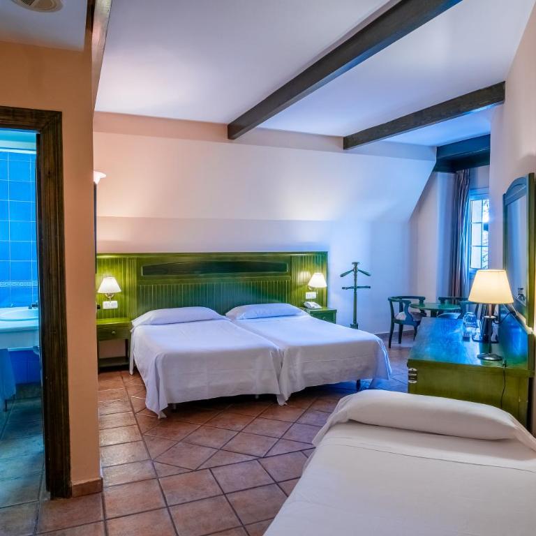 The Mountains Hotel - Chambre Triple Deluxe - 3