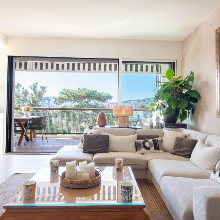 Luxury 2-Br Apartment with Sea View Cannes - Appartement - 8