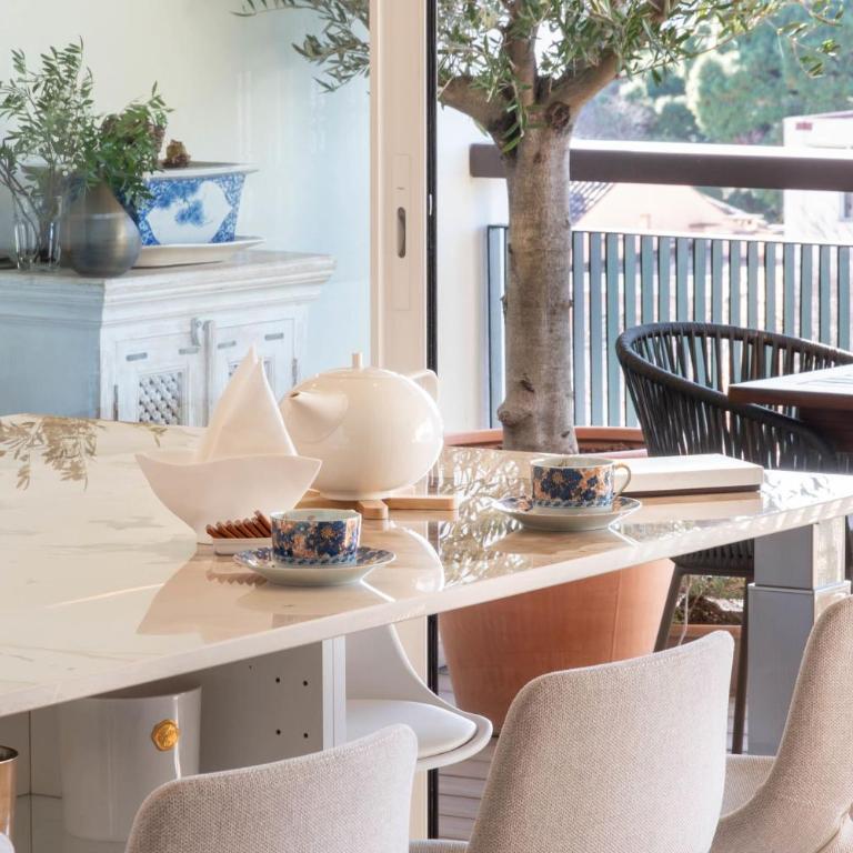 Luxury 2-Br Apartment with Sea View Cannes - Appartement - 16