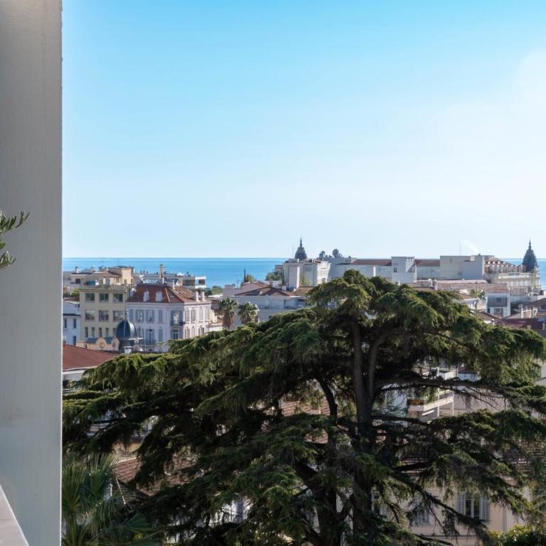 Luxury 2-Br Apartment with Sea View Cannes - Appartement - 22