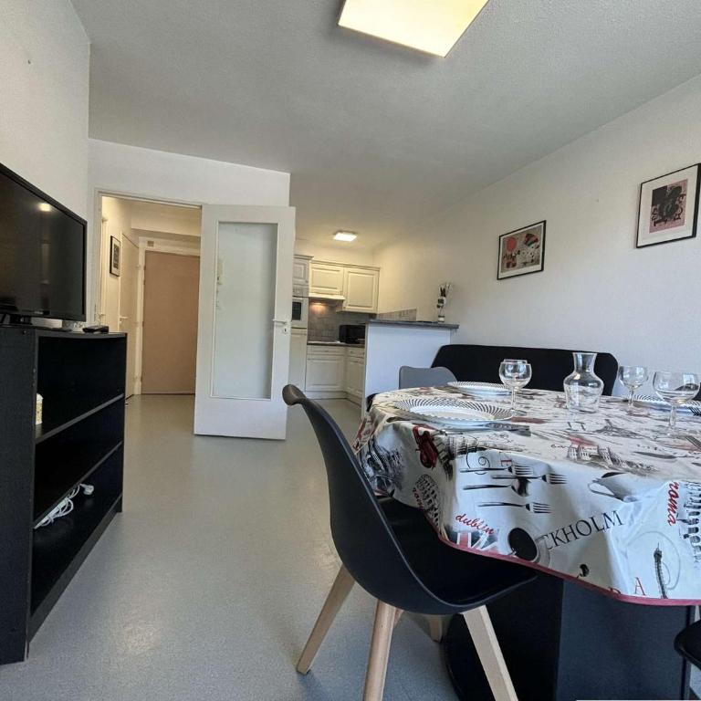 Appt 2 pièces LA ROCHELLE - LR220-021 - Apartment mit 1 Schlafzimmer - 1