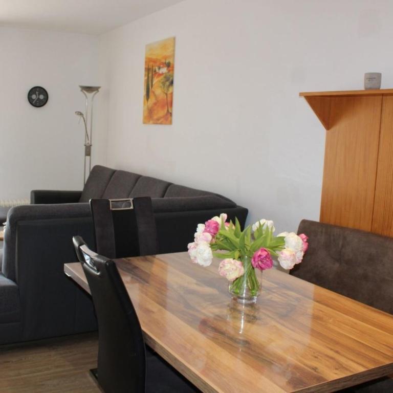 Ferienhaus Nr 57, Kategorie Königscard, Feriendorf Hochbergle, Allgäu - Ferienhaus - 2