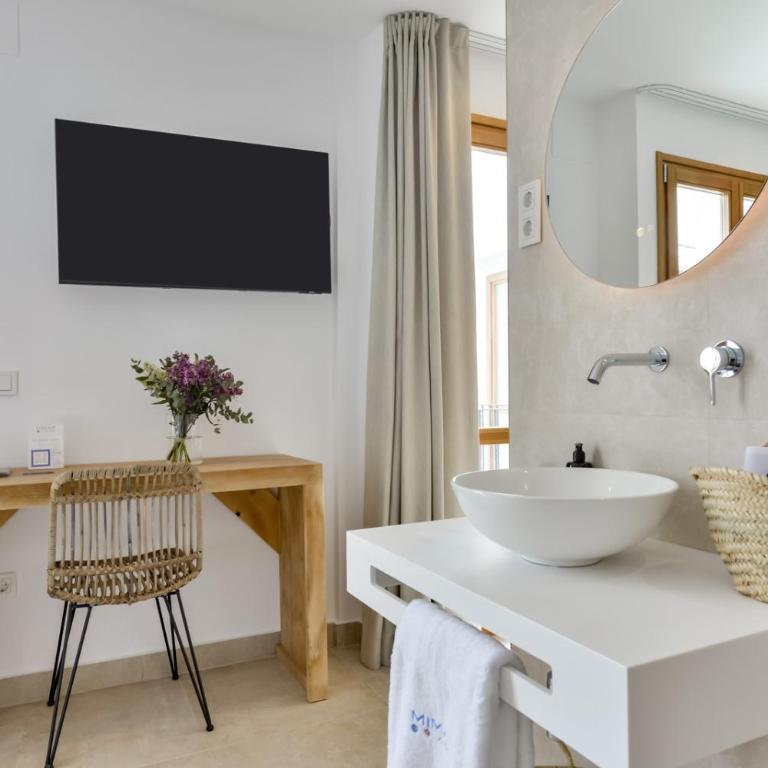 MIMAR ALTEA ROOMS - Recomendado para adultos - Habitación con cama grande - 5