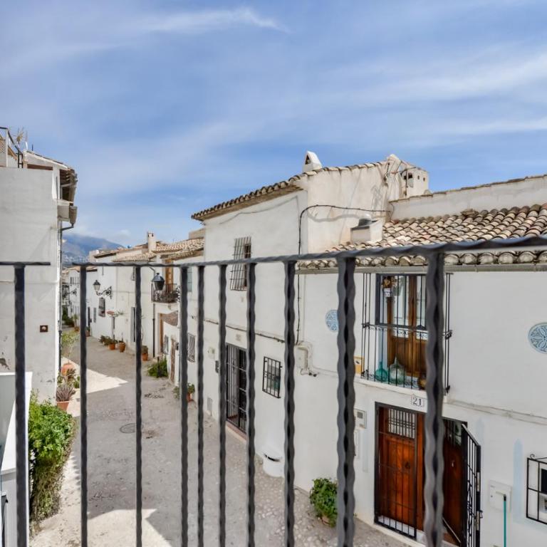 MIMAR ALTEA ROOMS - Recomendado para adultos - Habitación con cama grande - 8