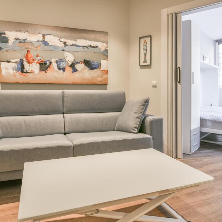 Brisare Mar - Apartamento para 4 personas a 1 min de la playa con piscina en Marbella - One-Bedroom Apartment - 4
