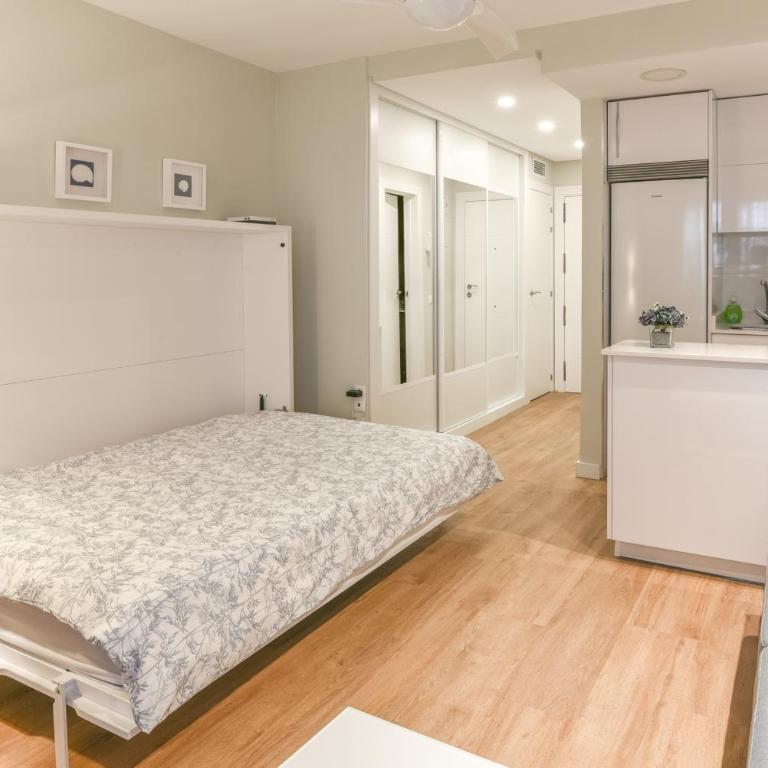 Brisare Mar - Apartamento para 4 personas a 1 min de la playa con piscina en Marbella - One-Bedroom Apartment - 8