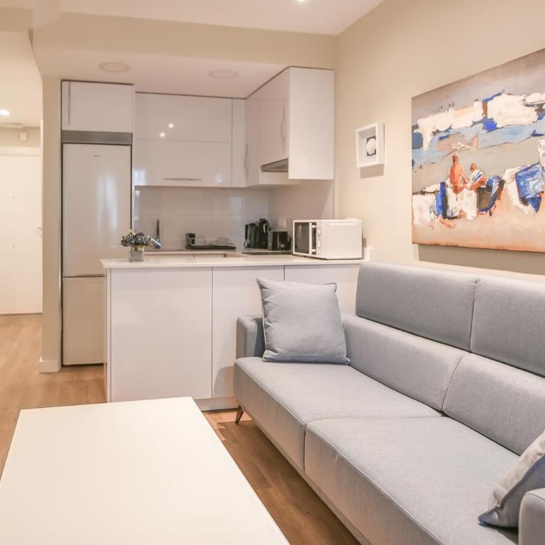 Brisare Mar - Apartamento para 4 personas a 1 min de la playa con piscina en Marbella - One-Bedroom Apartment - 2