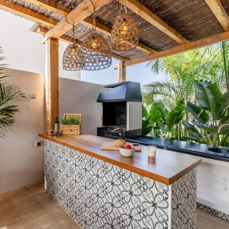 Ixchel Beach House By Sunkeyrents - Villa frente a la playa - 34