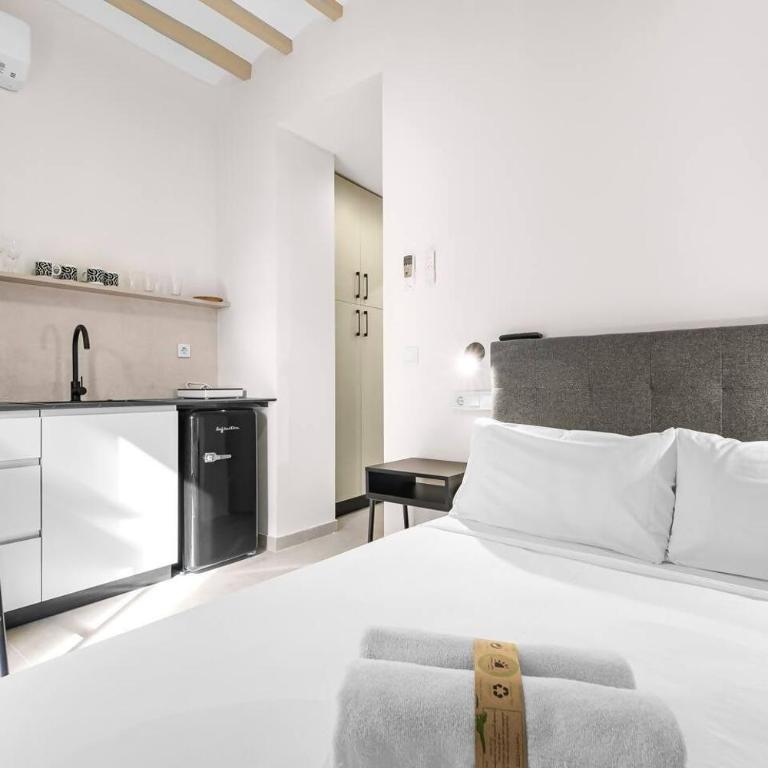 LovelyLoft Toledo Casa Completa - Four-Bedroom House - 8