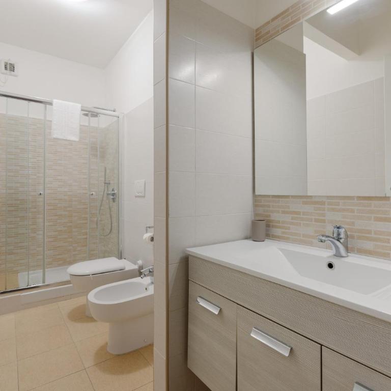 GuestHost - M3 Lodi Trendy Red Apartment - Appartamento con 1 Camera da Letto - 14