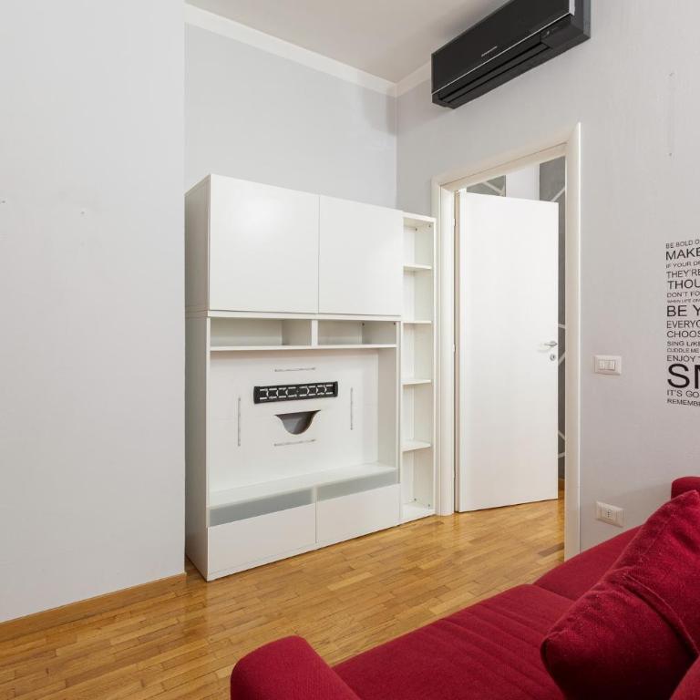 GuestHost - M3 Lodi Trendy Red Apartment - Appartamento con 1 Camera da Letto - 10