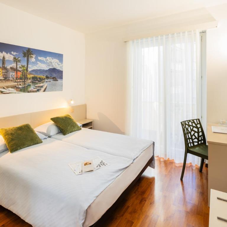 Hotel Rondinella Locarno - Camera Matrimoniale con Balcone - 1