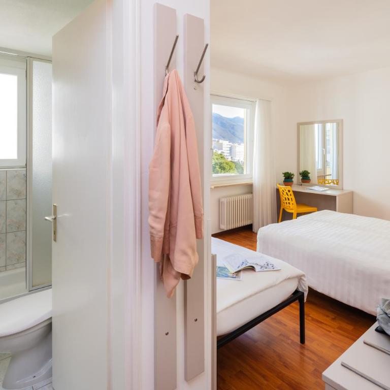 Hotel Rondinella Locarno - Camera Tripla con Balcone - 5