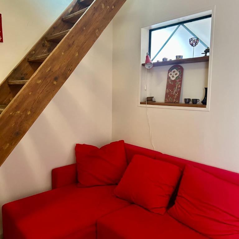 Aulouison Maison spacieuse et paisible de 200 m2, à proximité du Parlement européen - Maison de Vacances - 30