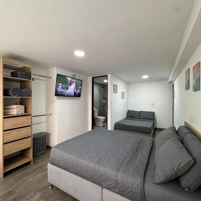 Hostelfc San Luis - Habitación Triple - 1