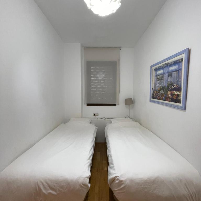 Comfy Downtown + Private terrace - Two-Bedroom Apartment - 6