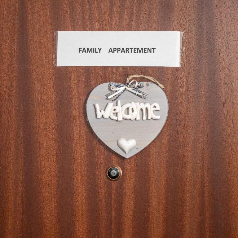 Familien Apartment Deluxe für 5-6 Personen Mutters - Innsbruck - Two-Bedroom Apartment - 21