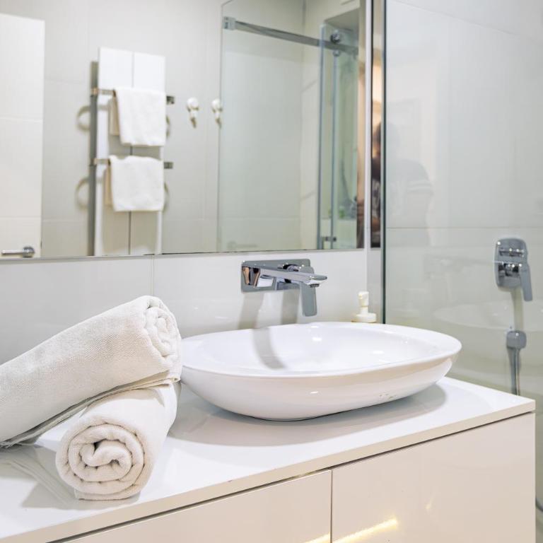 White Apartments - Apartman sa 2 Spavaće Sobe - 11