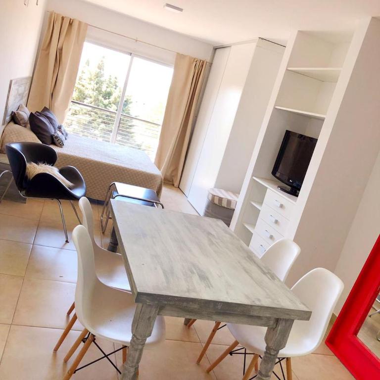 Excelente Monoambiente - One-Bedroom Apartment - 9