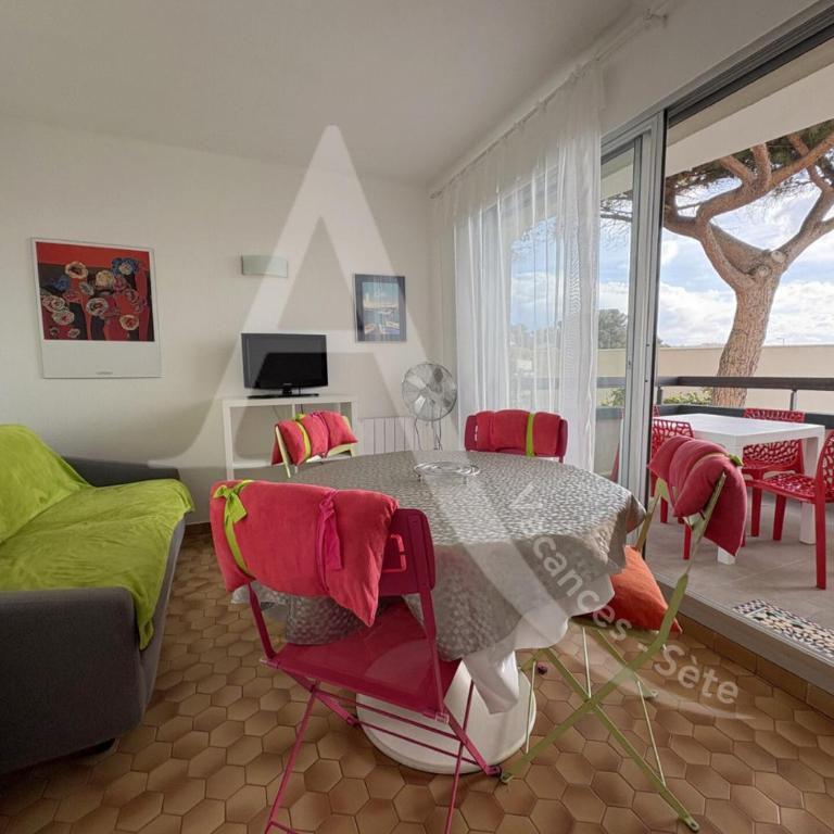 coquet appartement 1 chambre avec parking bord de plage - Appartement 1 Chambre - 1