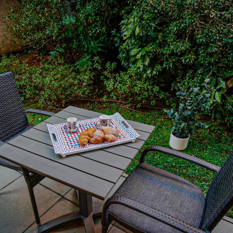 Elite Apartment - Two-Bedroom Apartment with Garden View - 41