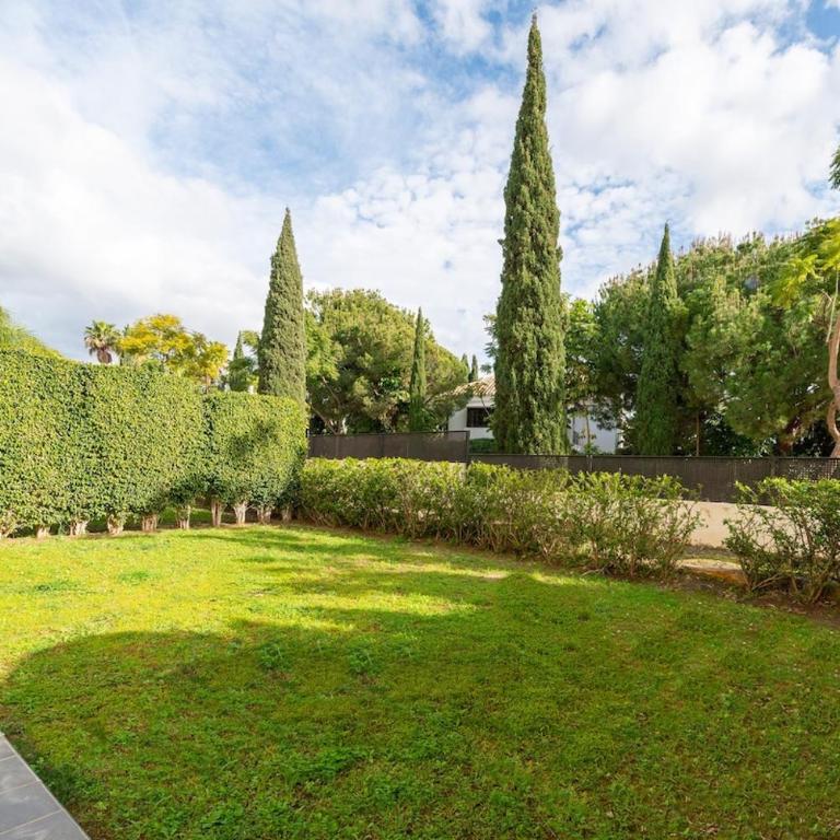 Elegant Getaway near Villa Padierna Marbella Lux - Two-Bedroom Apartment with Terrace - 62