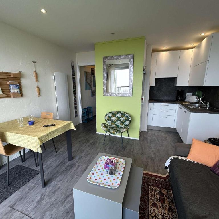 Studio cosy à 100m de la plage avec balcon et parking - Saint-Jean-de-Monts - FR-1-224C-199 - Apartment - 4