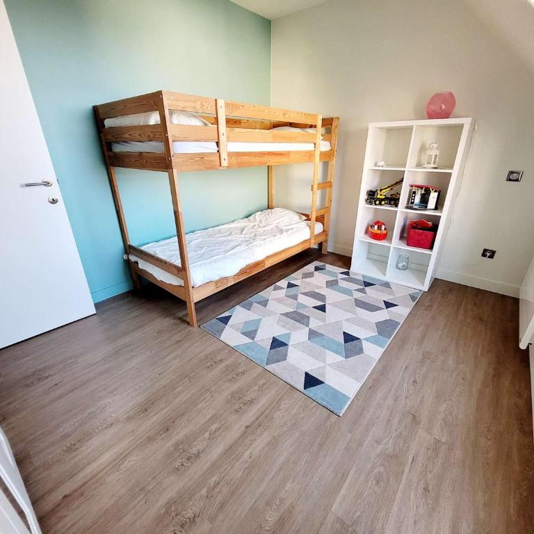 Villa moderne 3 chambres avec jardin, WiFi et parking, proche plage - FR-1-675-44 - Villa - 12