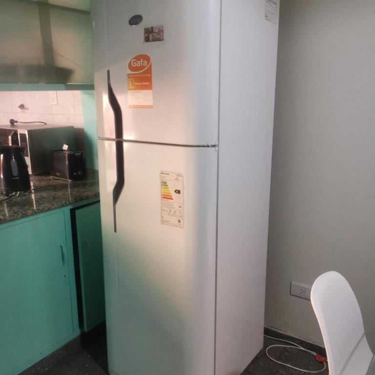 CASA PARA DOS A OCHO PERSONAS CON ESTACIONAMIENTO PARA DOS AUTOS Y DESAYUNO o MERIENDA INCLUIDO - Three-Bedroom House - 48