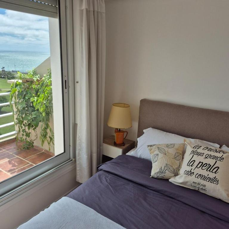 Deslumbrante vista al Mar, 8vo piso, Playa Grande con garage - Apartamento de 2 dormitorios con vistas al mar - 18