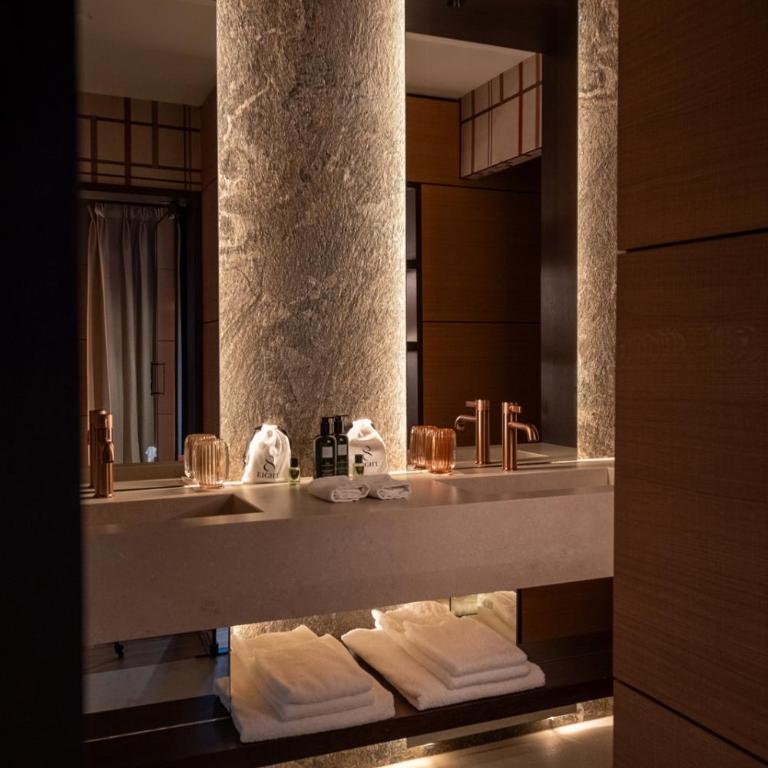 Eight Cortina - Suite - 6