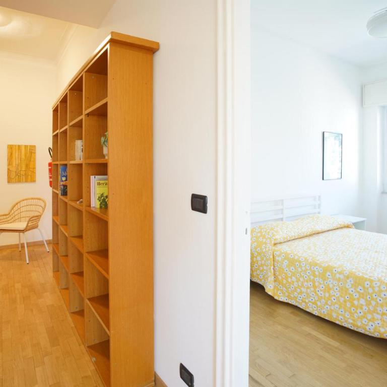 Beautiful Apartment In Genova With Wifi - Appartamento con 2 Camere da Letto - 15