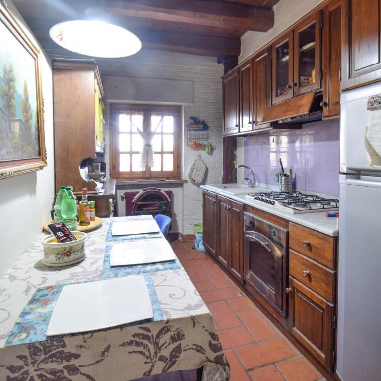 Gorgeous Apartment In Roma With Swimming Pool - Appartamento con 1 Camera da Letto - 9
