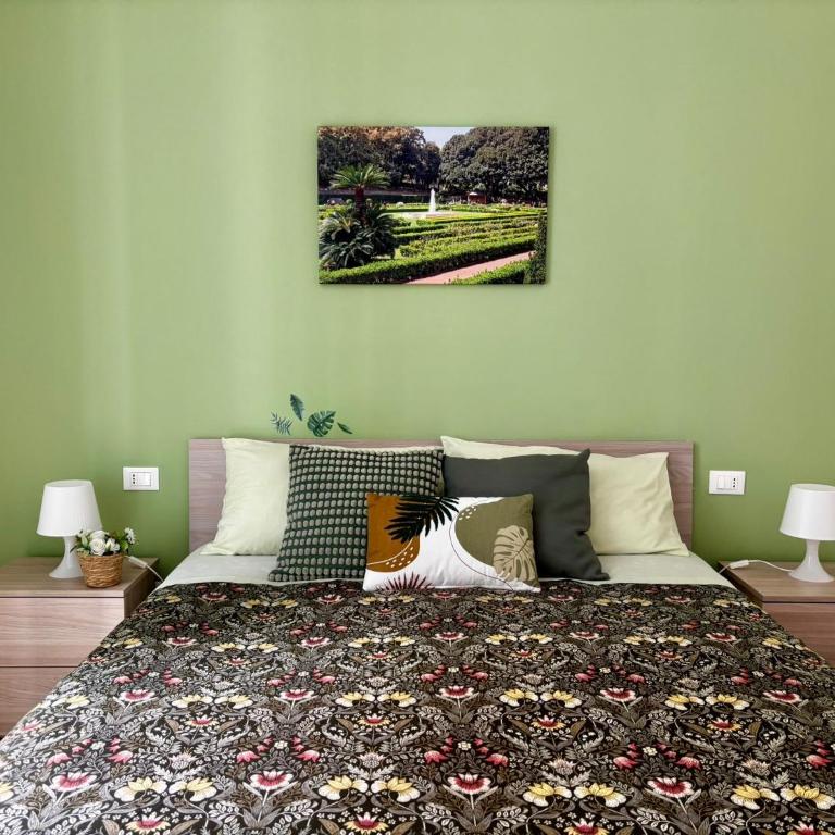 D'Aragona Guest House - King Room with Balcony - 16